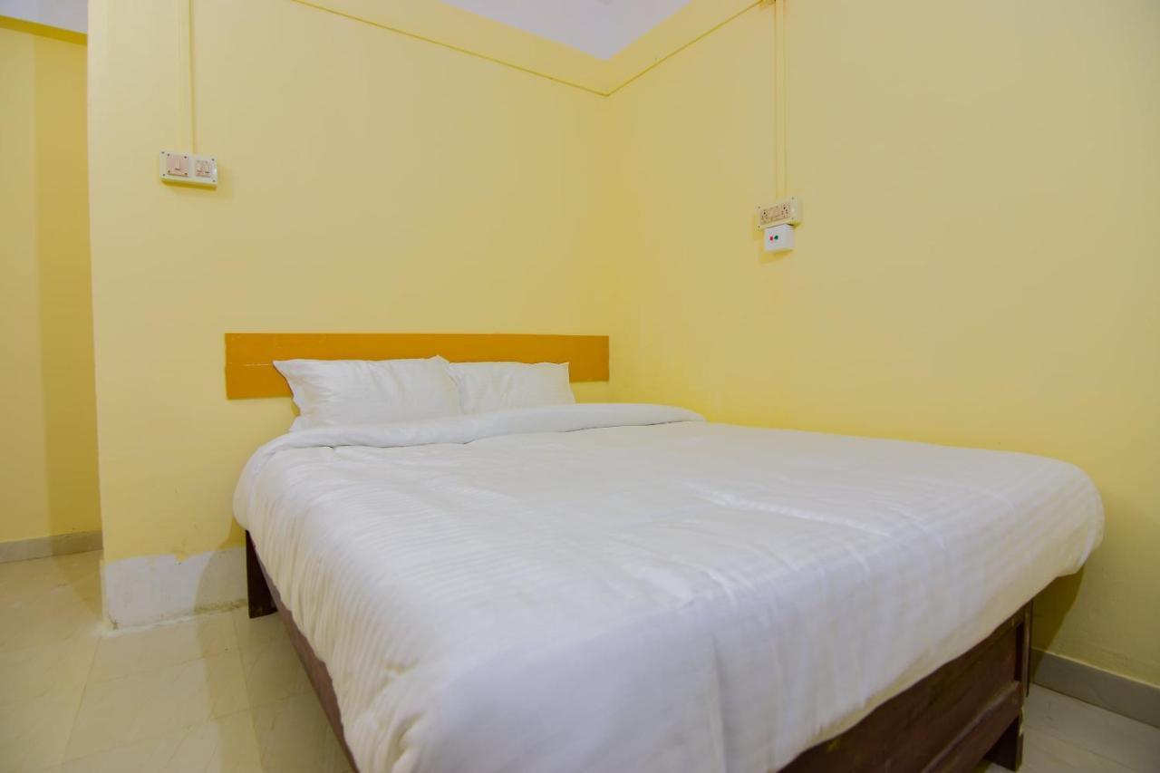 Spot On 30735 Dreamland Guest House Dispur Ngoại thất bức ảnh