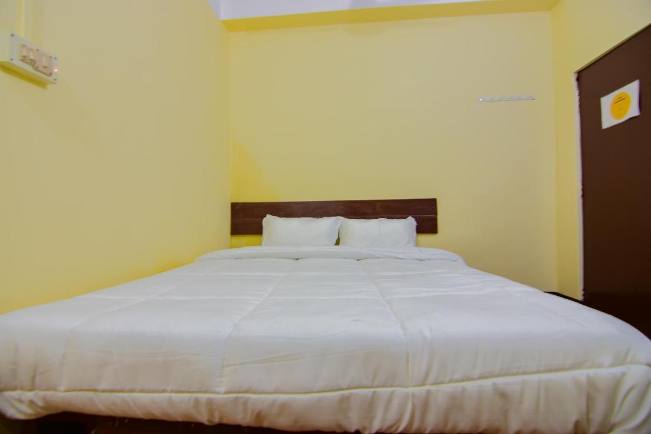 Spot On 30735 Dreamland Guest House Dispur Ngoại thất bức ảnh