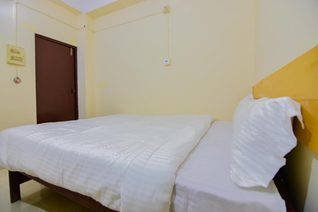 Spot On 30735 Dreamland Guest House Dispur Ngoại thất bức ảnh