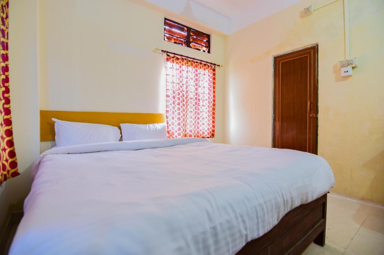 Spot On 30735 Dreamland Guest House Dispur Ngoại thất bức ảnh