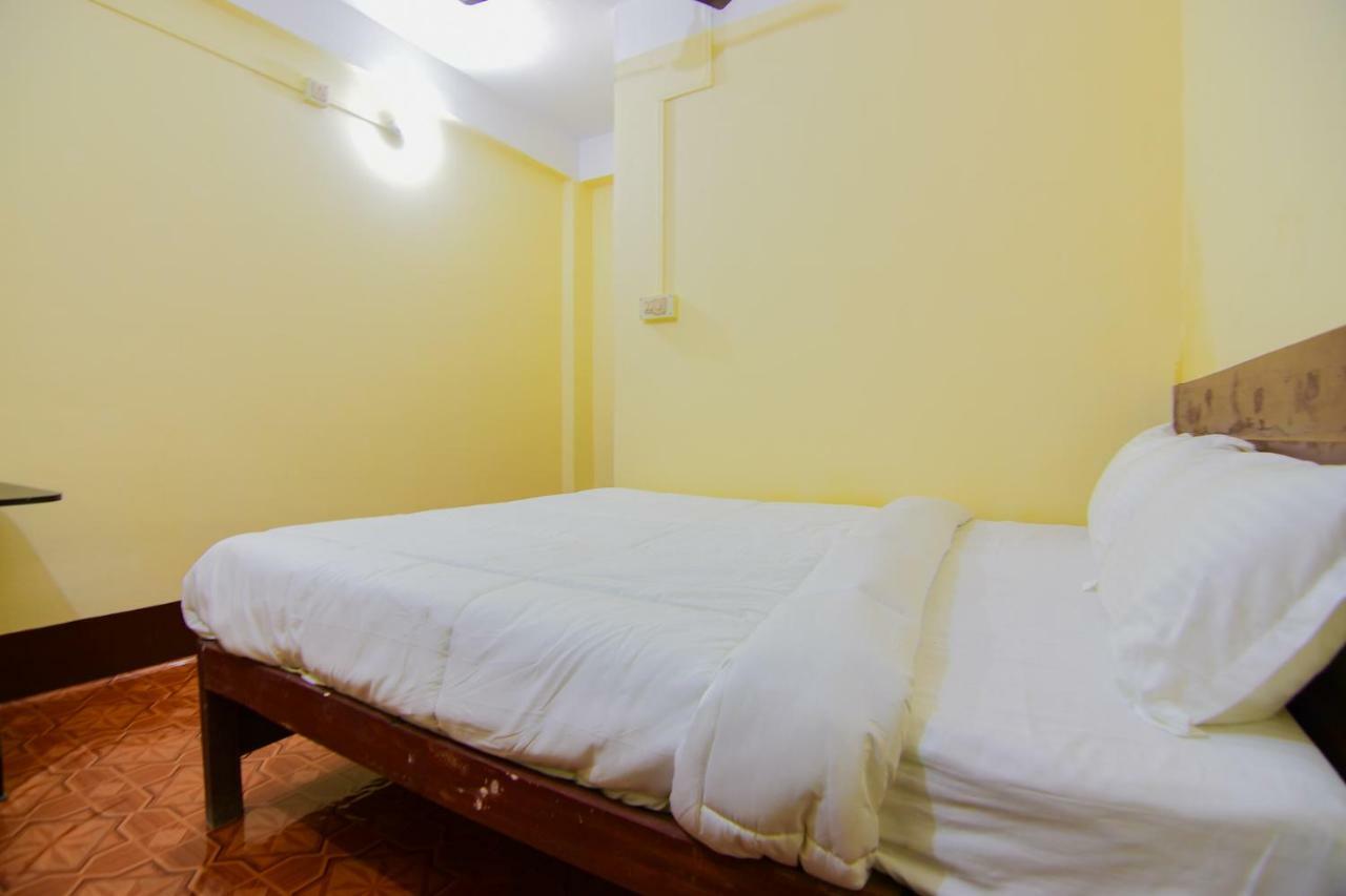 Spot On 30735 Dreamland Guest House Dispur Ngoại thất bức ảnh